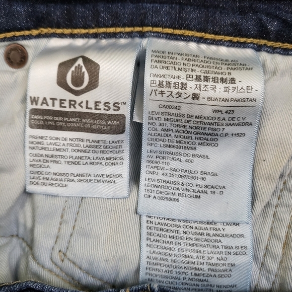 Levi’s Premium 502 Regular Taper Jean 31x32 (actual 31x29.5) Medium Wash/Whisker - Picture 9 of 14